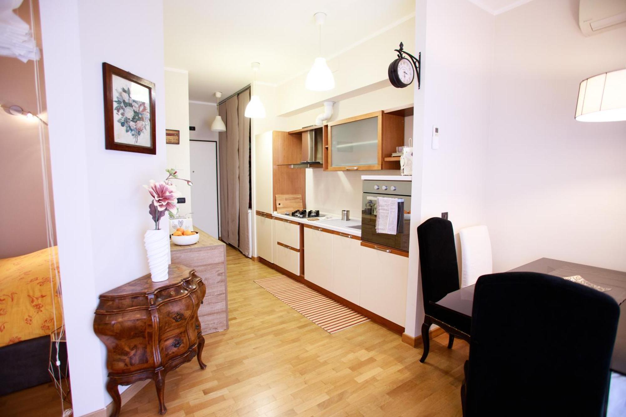 Ferienwohnung Sofia House With Private Parking Genua Exterior foto